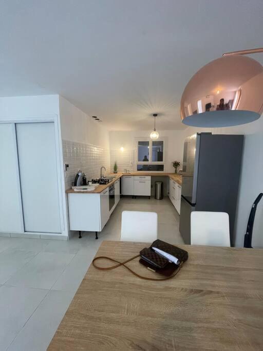 Maison 3Chambres ,Climatisee Nîmes Zewnętrze zdjęcie